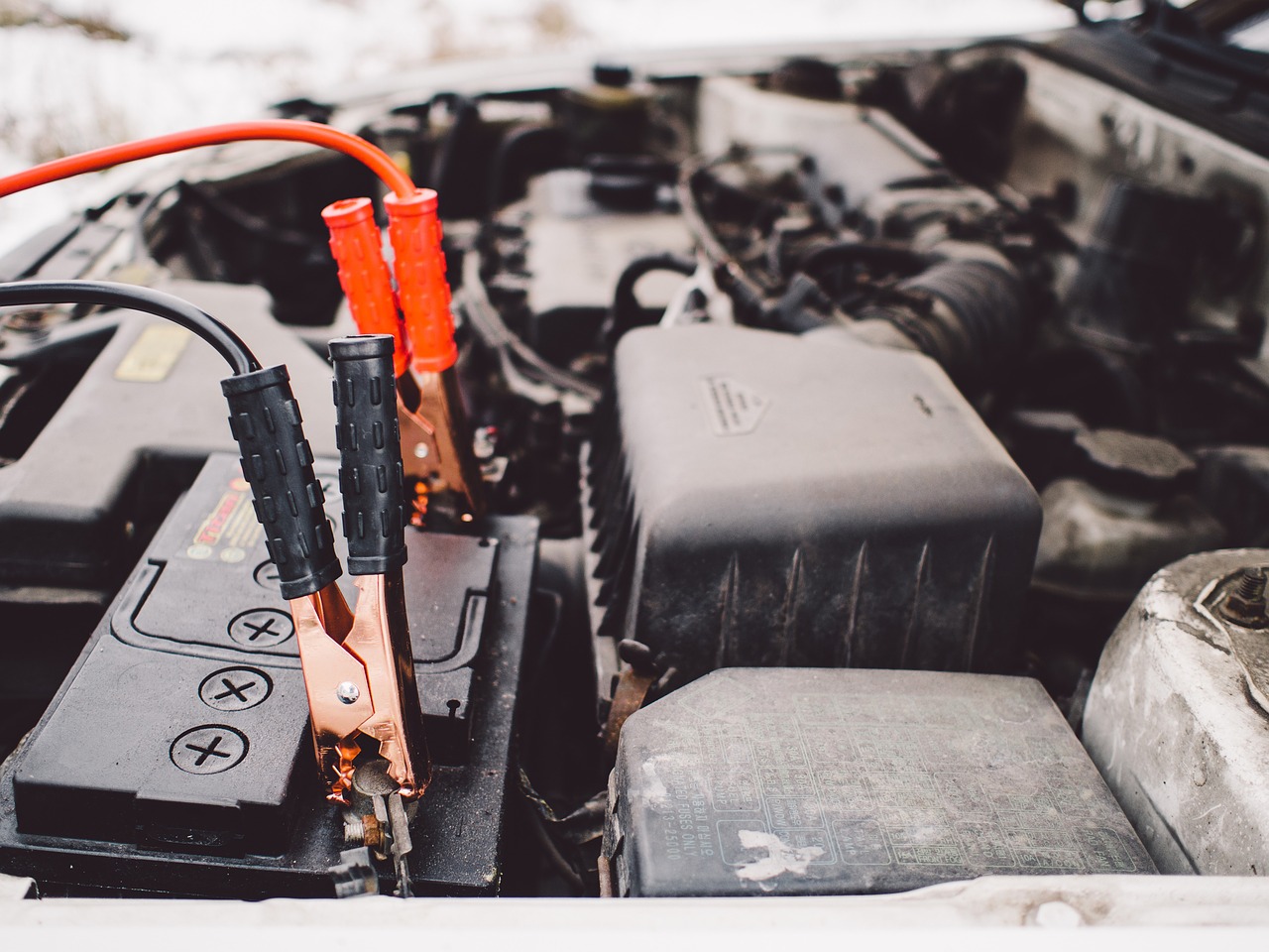 You are currently viewing How to Jump Start a Dead Car Battery